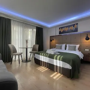 Elegance شقة فندقية